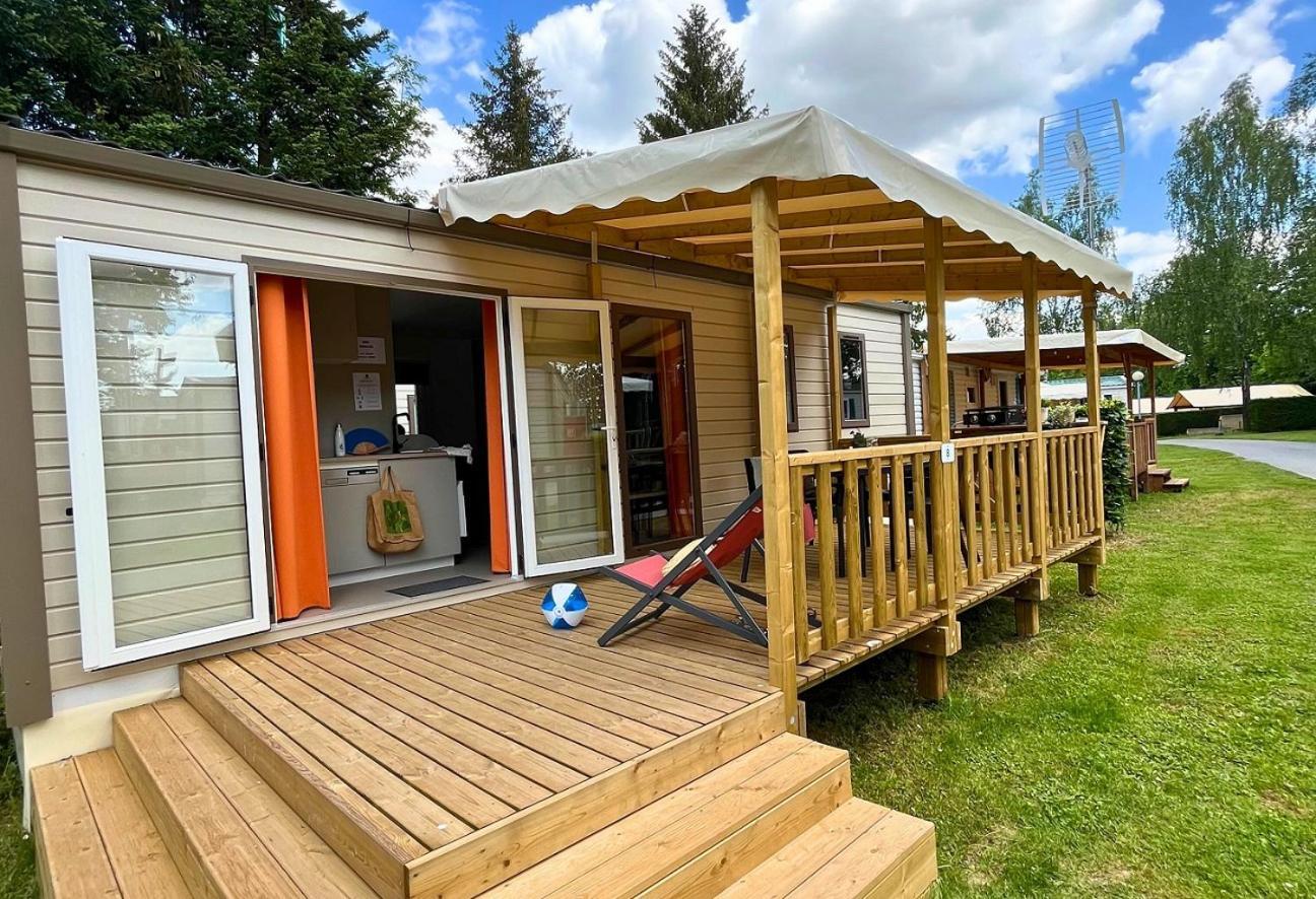 Camping Les Etangs Fleuris 4 Touquin Extérieur photo